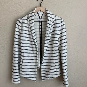 LOU & GREY Black & White Striped Boucle Jacket
